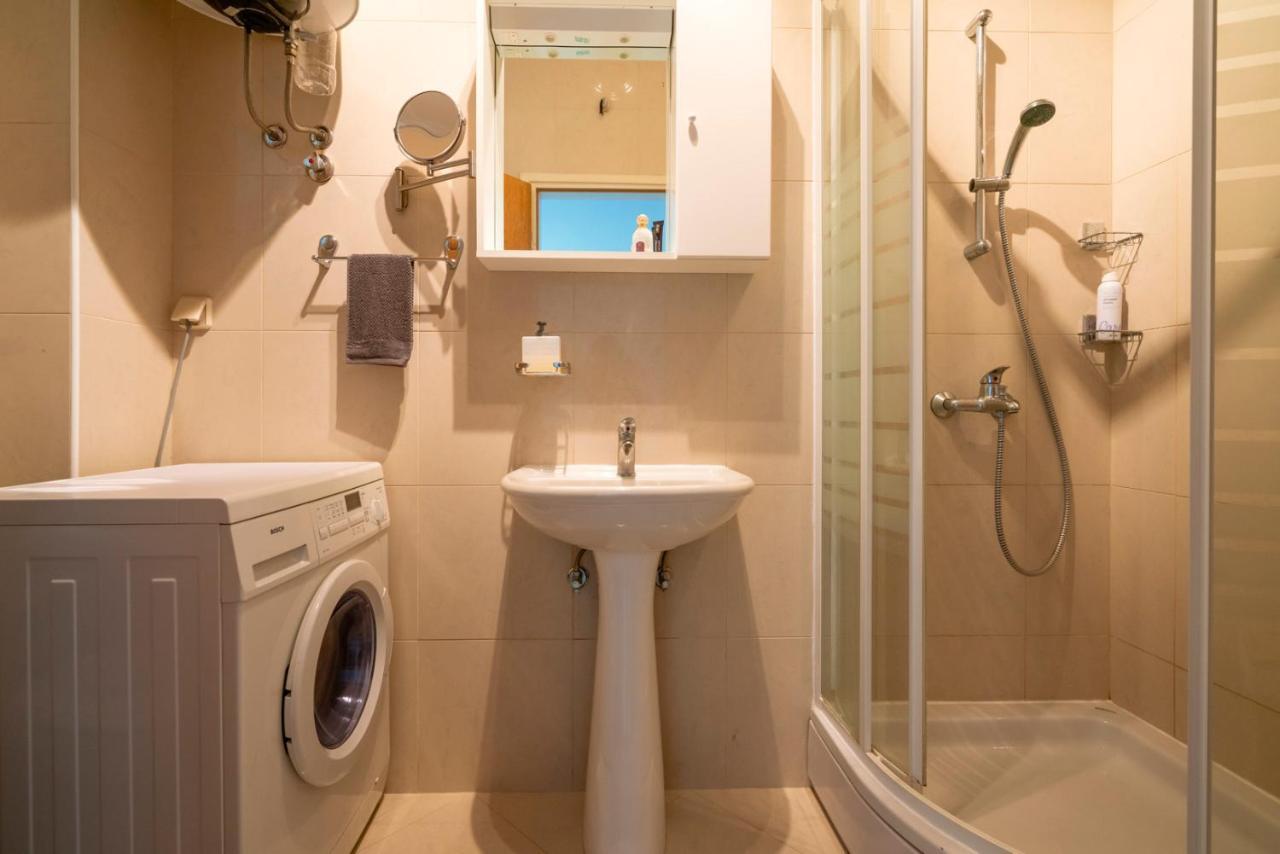 - Panoramic Sea View Apartment