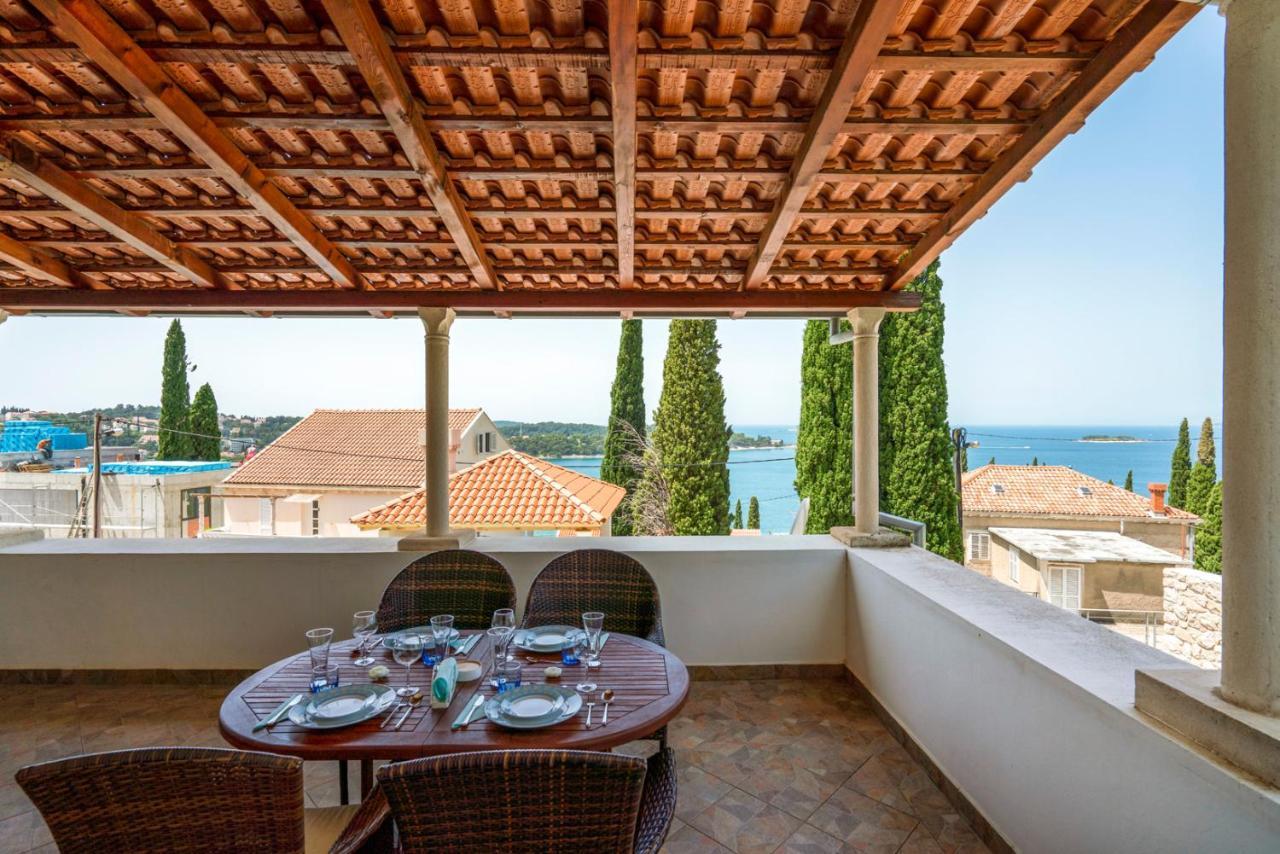- Panoramic Sea View Apartment *