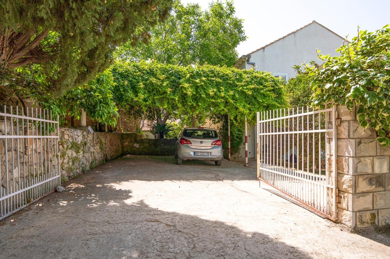 - Panoramic Sea View Apartment *